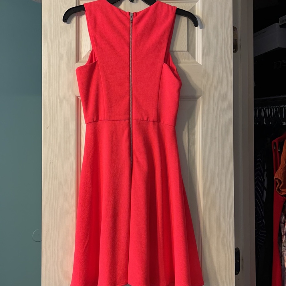 GB DRESS - Picture 2 of 2